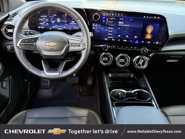 Used 2024 Chevrolet Blazer EV LT AWD/4WD image 12