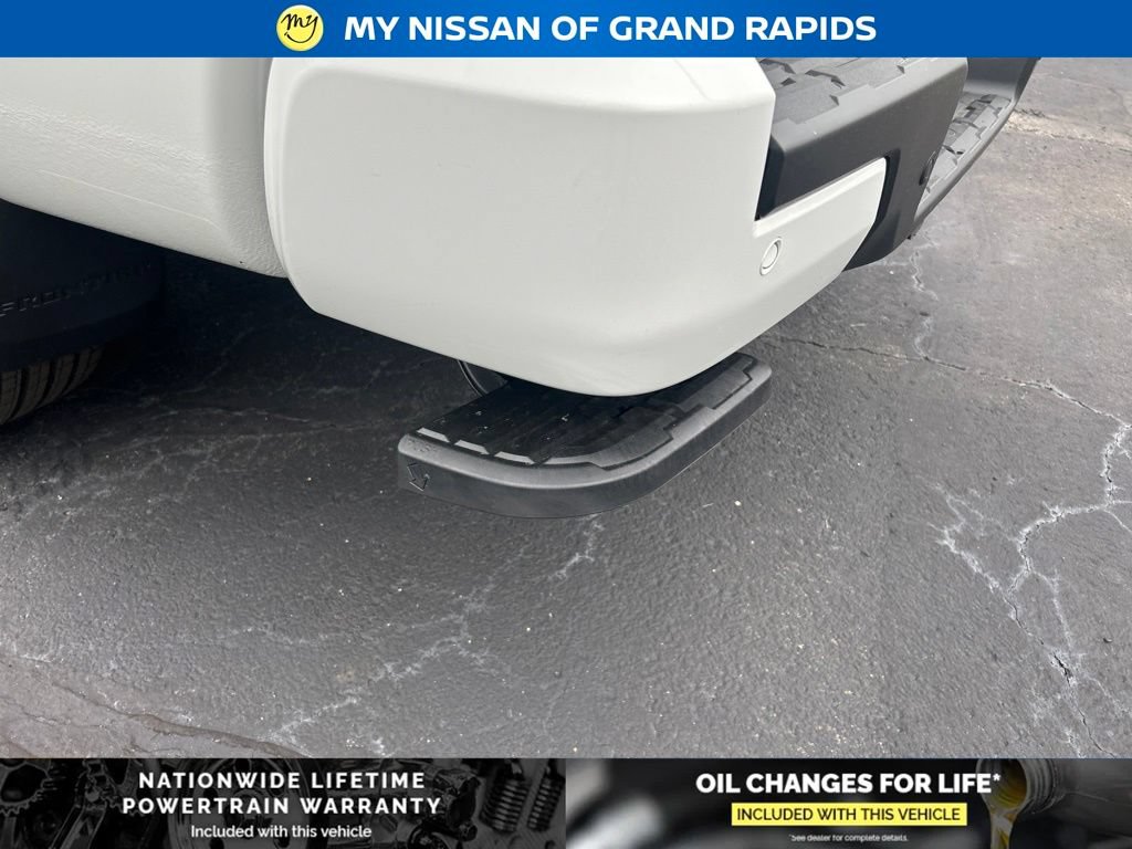 New 2026 Nissan Frontier SV w/ All-Weather Content Package AWD/4WD image 11