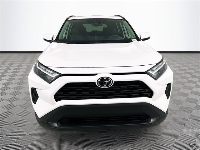 New 2025 Toyota RAV4 XLE image 2
