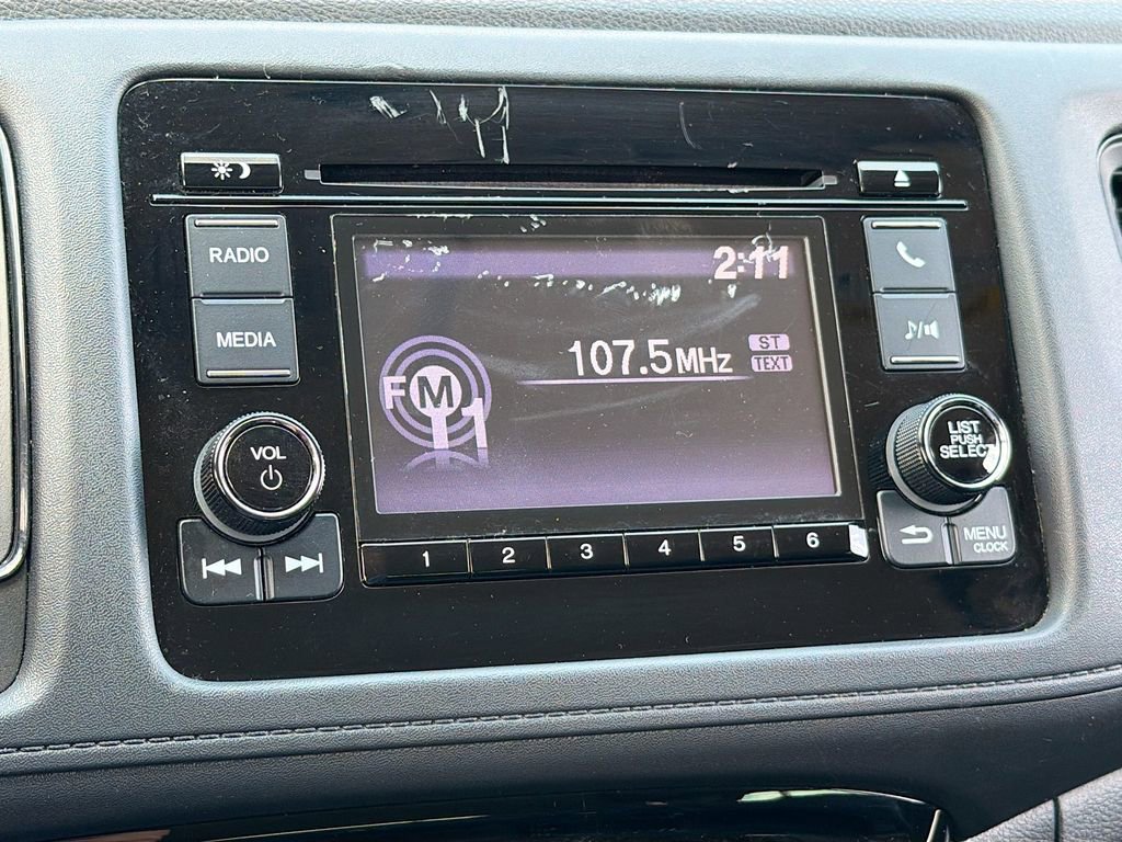 Used 2022 Honda HR-V LX image 11