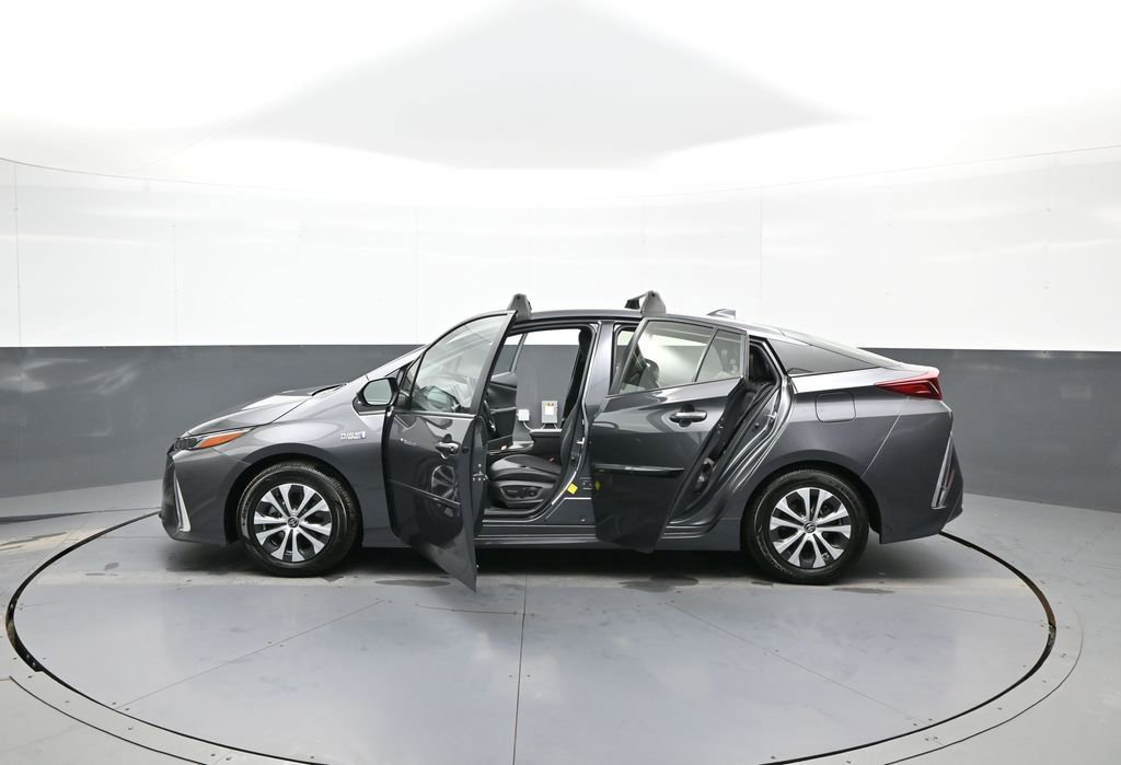 Certified 2022 Toyota Prius Prime XLE image 43