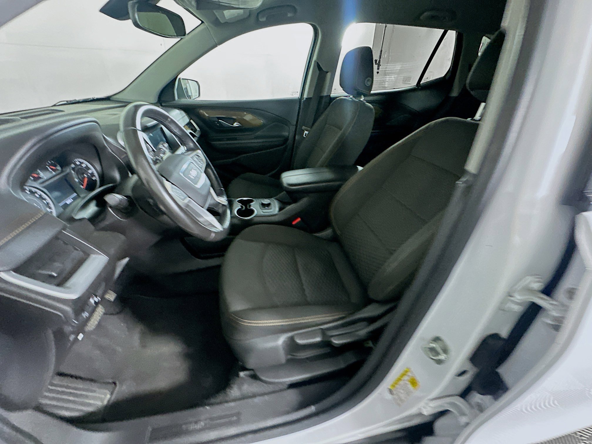 Used 2018 GMC Terrain SLE image 13