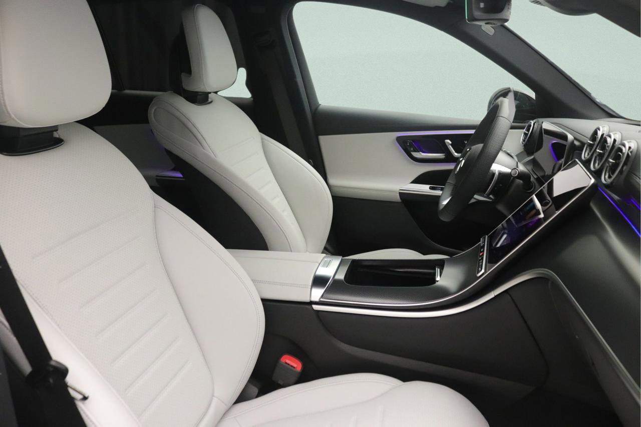 New 2026 Mercedes-Benz GLC 300 image 7