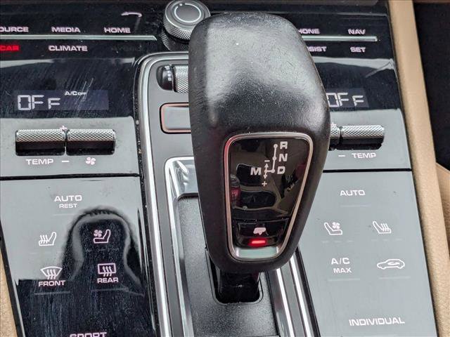 Used 2021 Porsche Cayenne AWD/4WD image 8