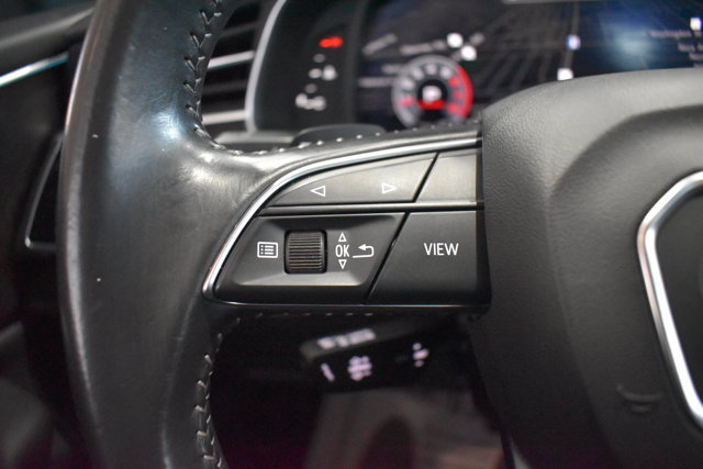 Used 2020 Audi Q8 Premium Plus w/ Premium Plus Package AWD/4WD image 22