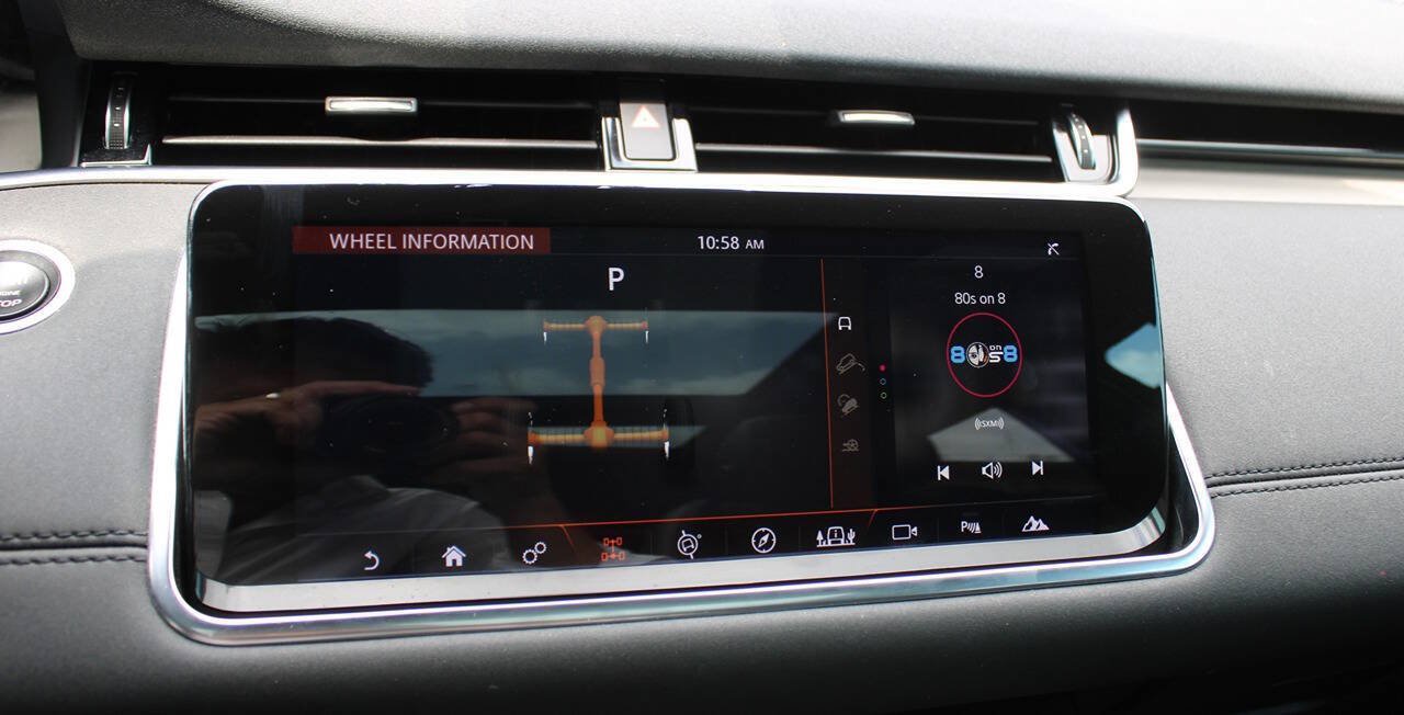 Used 2020 Land Rover Range Rover Evoque S AWD/4WD image 26