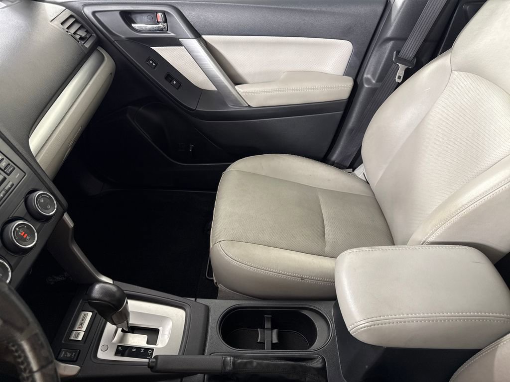 Used 2014 Subaru Forester 2.5i Limited w/ Protection Package #2 image 19