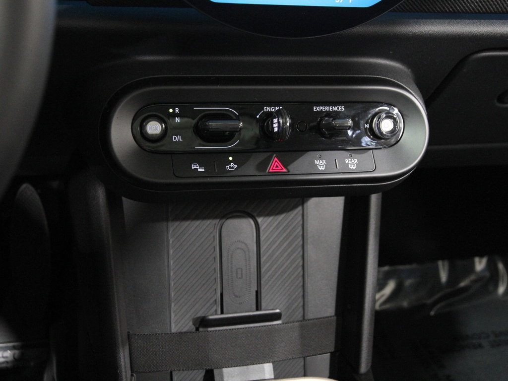 Certified 2025 MINI Cooper S image 14