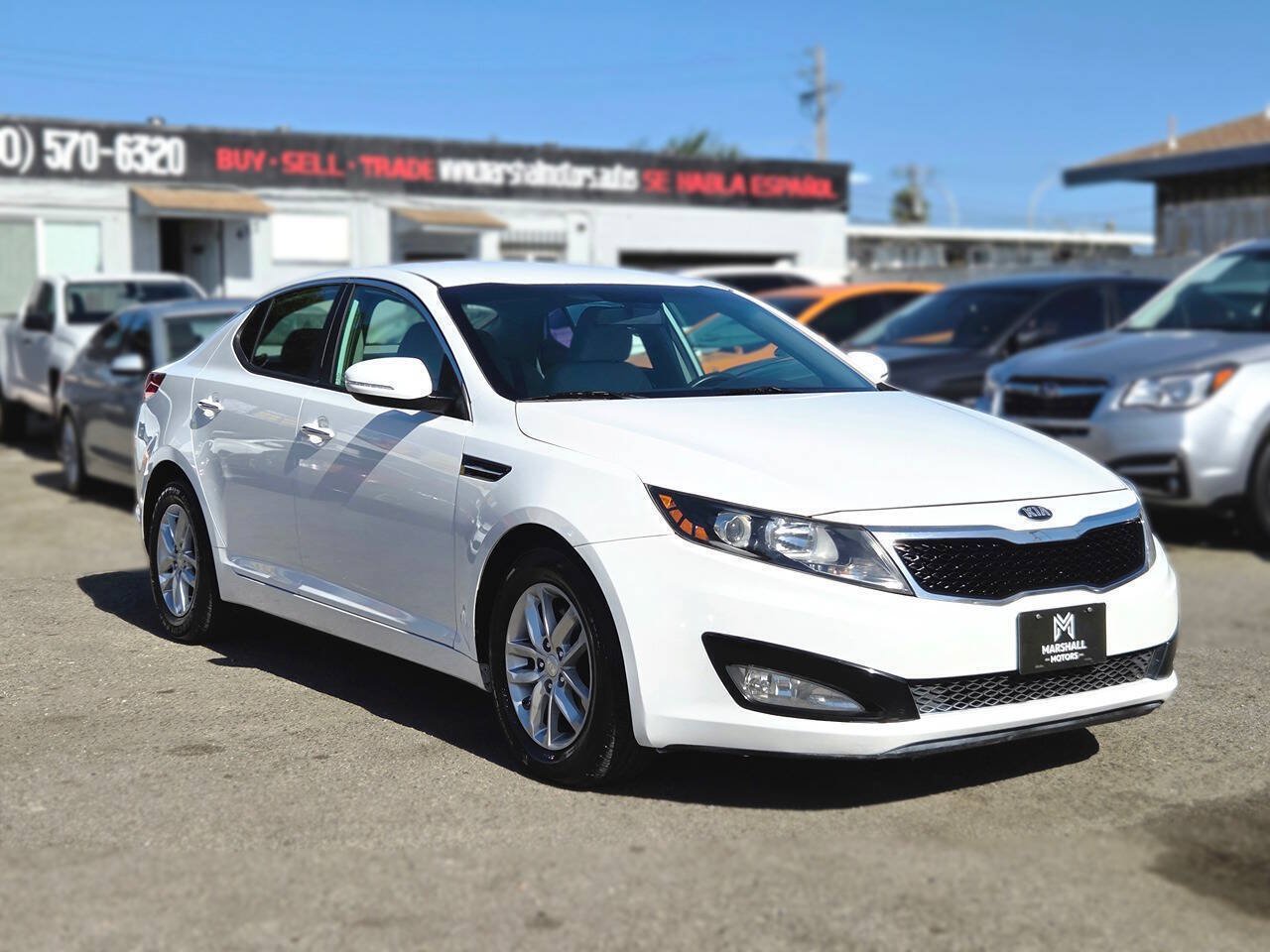 Used 2013 Kia Optima LX FWD image 1