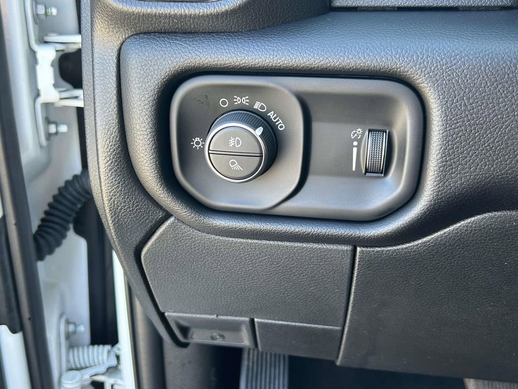 Used 2024 RAM 2500 Big Horn image 18