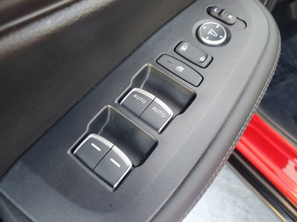 Used 2024 Honda HR-V EX-L image 19