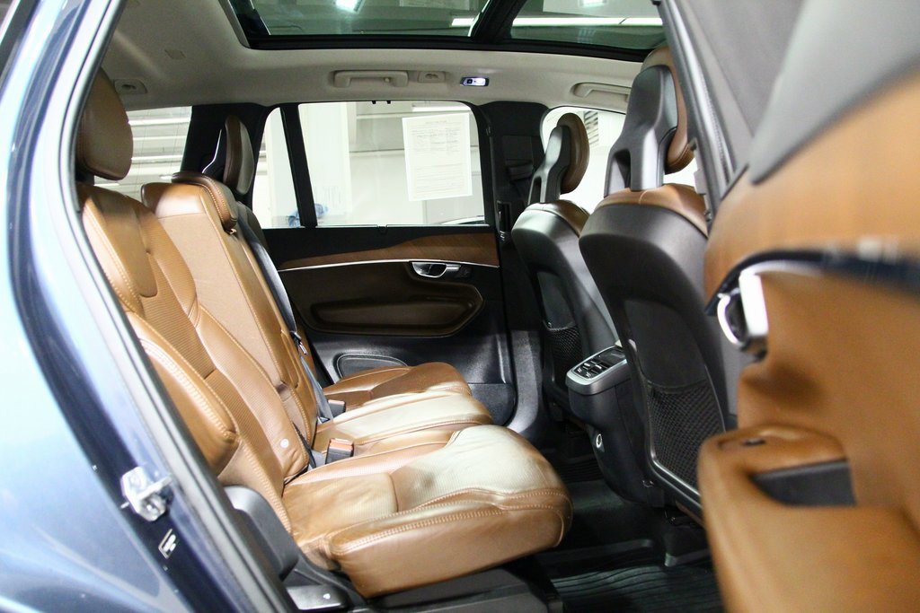 Used 2018 Volvo XC90 T6 Inscription w/ Convenience Package image 26