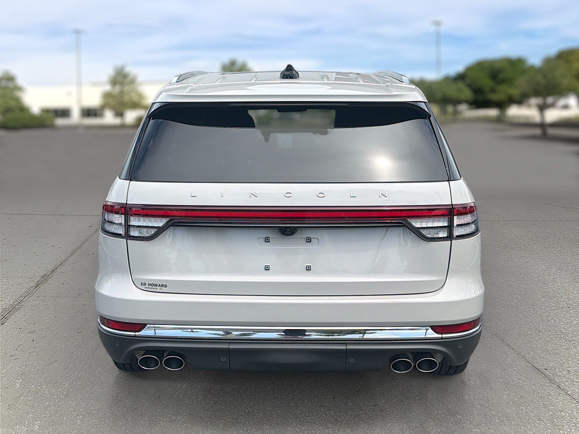 Used 2025 Lincoln Aviator Reserve w/ Illumination Package RWD image 6