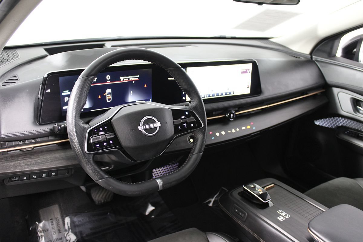 Used 2023 Nissan Ariya FWD image 7