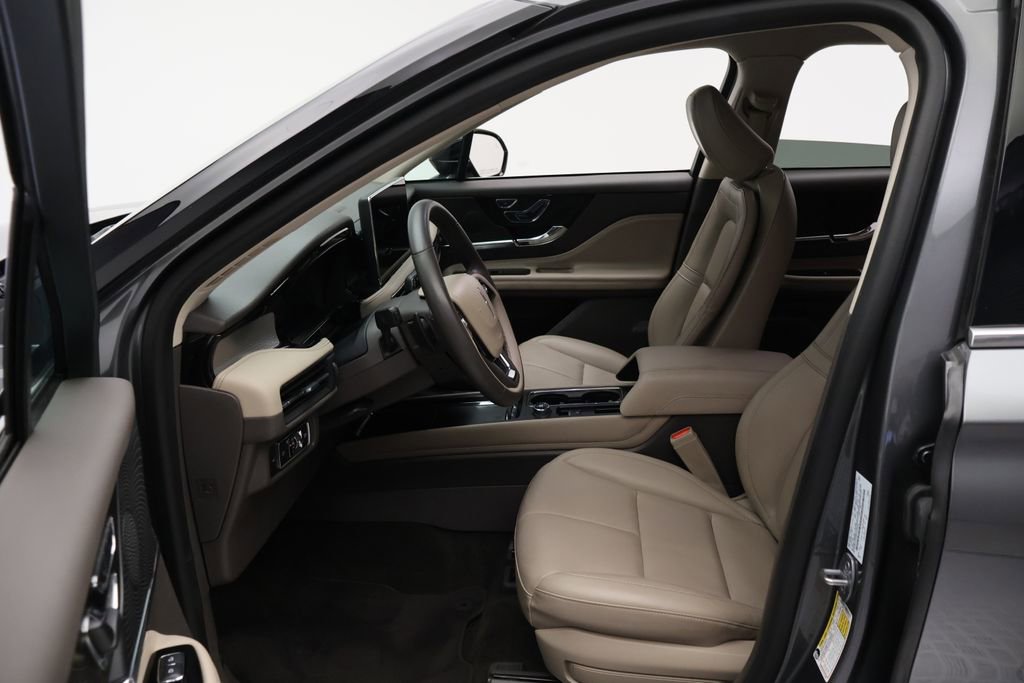 Used 2023 Lincoln Corsair FWD image 14