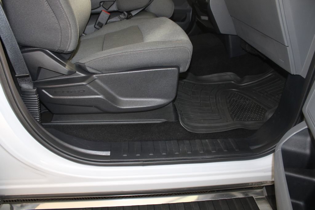 Certified 2025 Ford F150 XLT w/ Equipment Group 301A Standard image 10