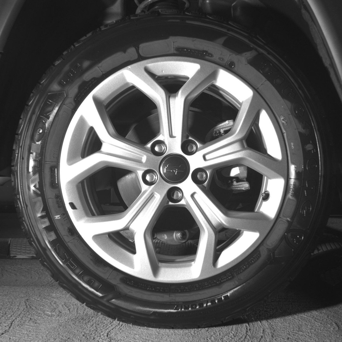 Used 2025 Jeep Compass Latitude AWD/4WD image 15