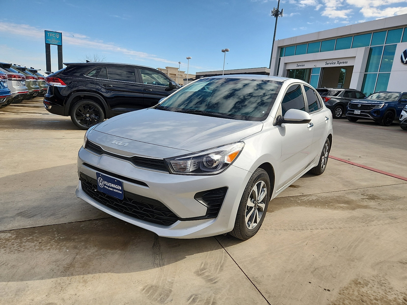 Used 2023 Kia Rio S w/ Technology Package image 3