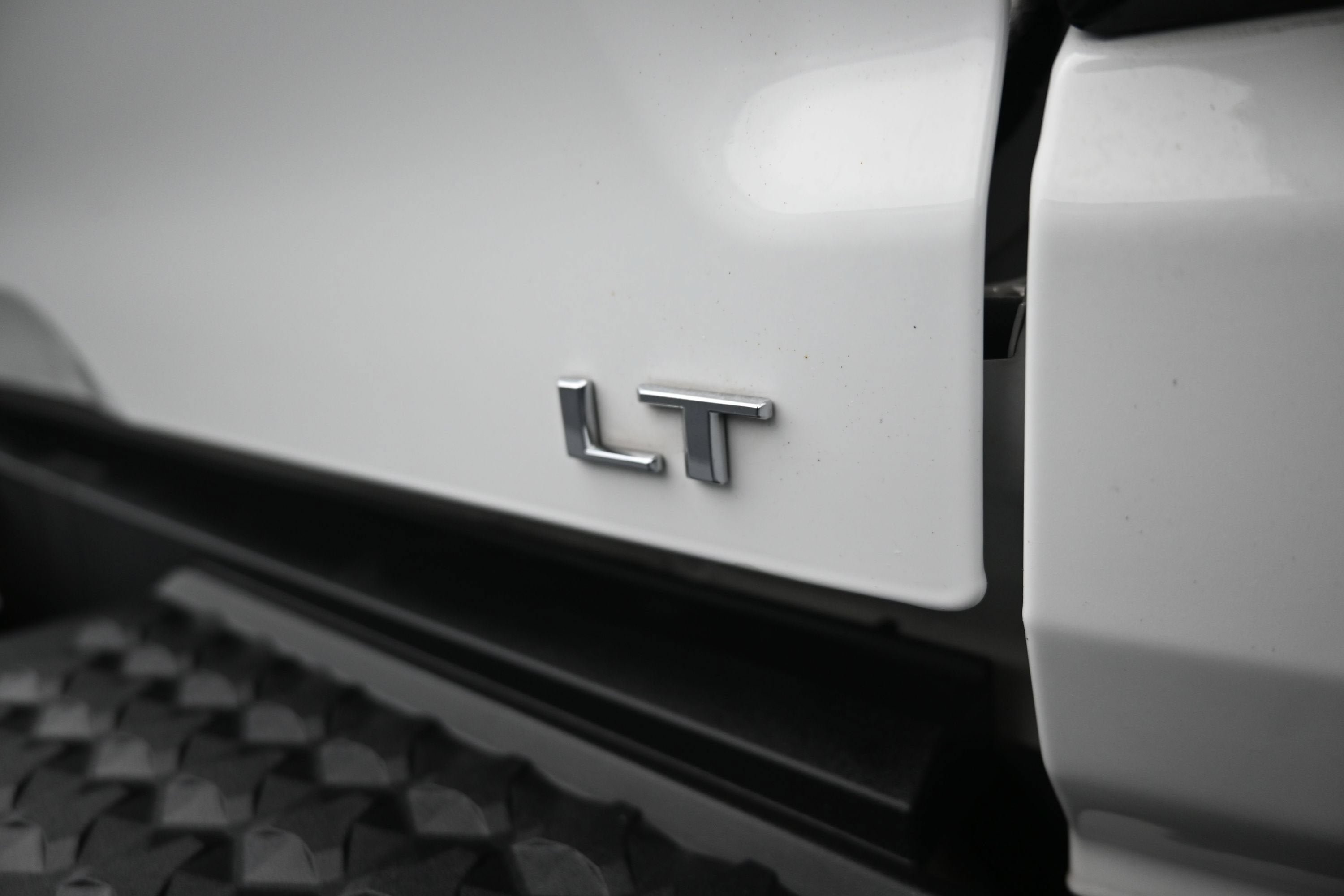 Used 2023 Chevrolet Colorado LT w/ LT Convenience Package III AWD/4WD image 36