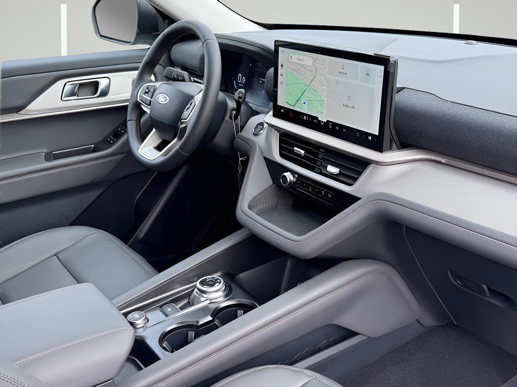 New 2026 Ford Explorer Active w/ Active Comfort Package image 6