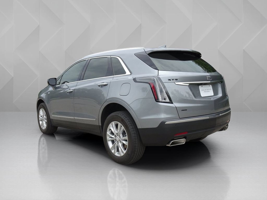Certified 2024 Cadillac XT5 Luxury w/ LPO, Floor Liner Package AWD/4WD image 3