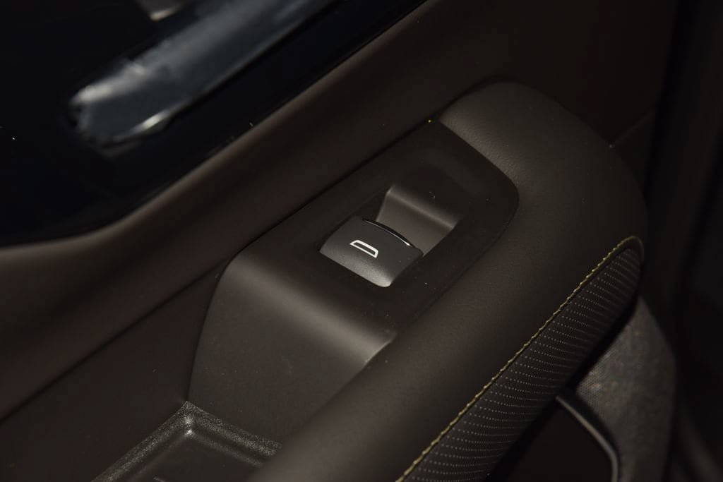 New 2026 Chevrolet Suburban Premier AWD/4WD image 48
