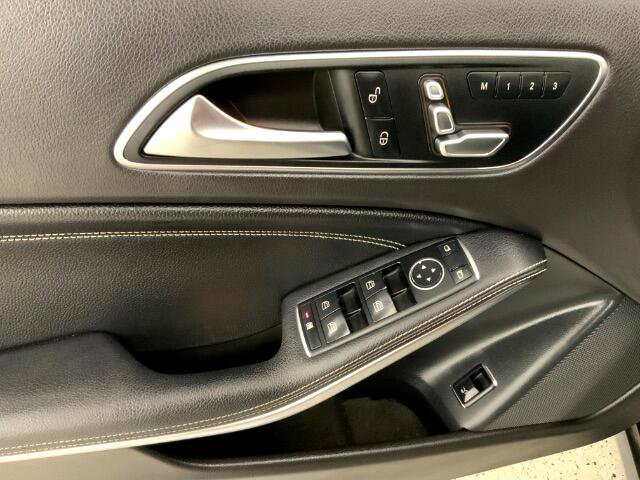 Used 2018 Mercedes-Benz GLA 250 4MATIC image 26