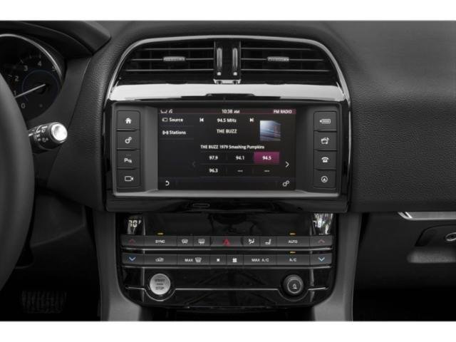 Used 2018 Jaguar F-PACE Prestige image 12