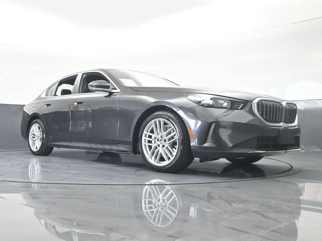 Used 2024 BMW 530i xDrive image 79