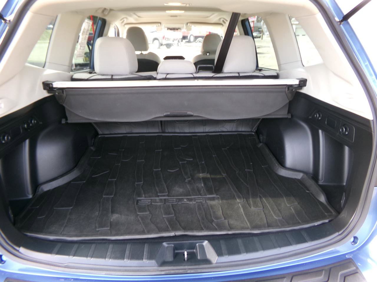 Used 2019 Subaru Forester Premium w/ All-Weather Package image 21