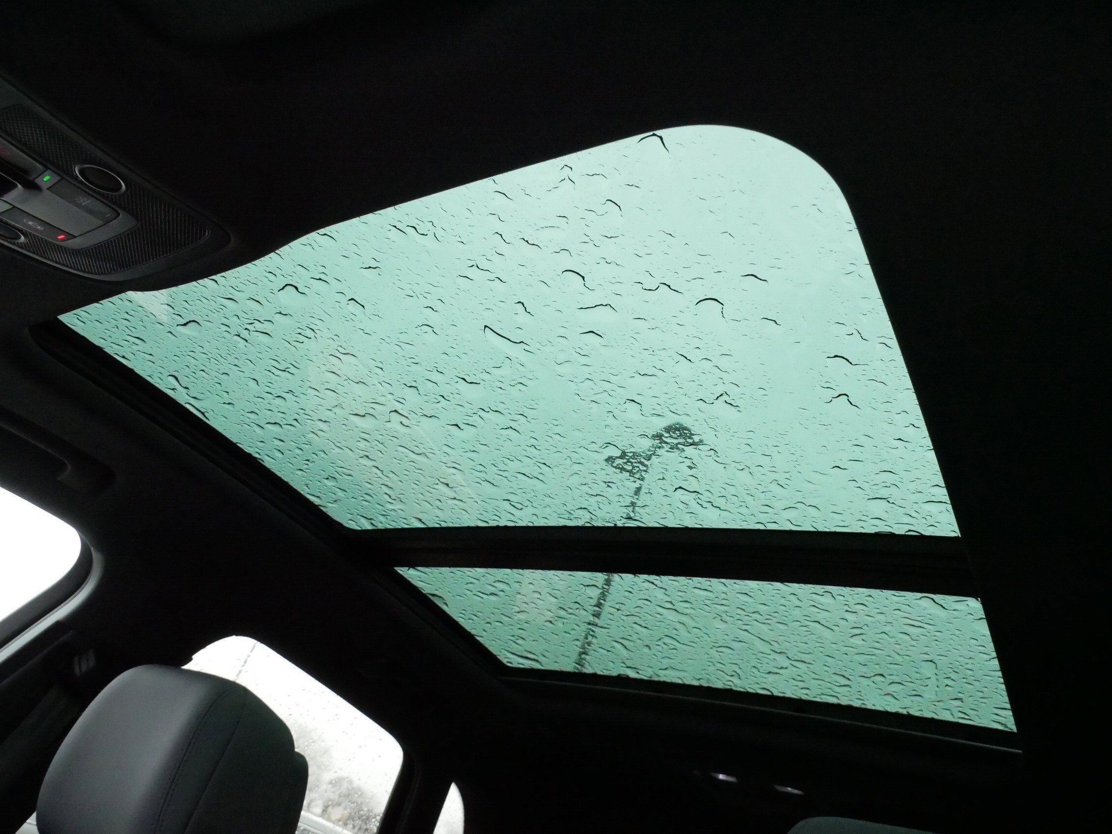 Used 2025 Audi Q3 2.0T Premium image 32