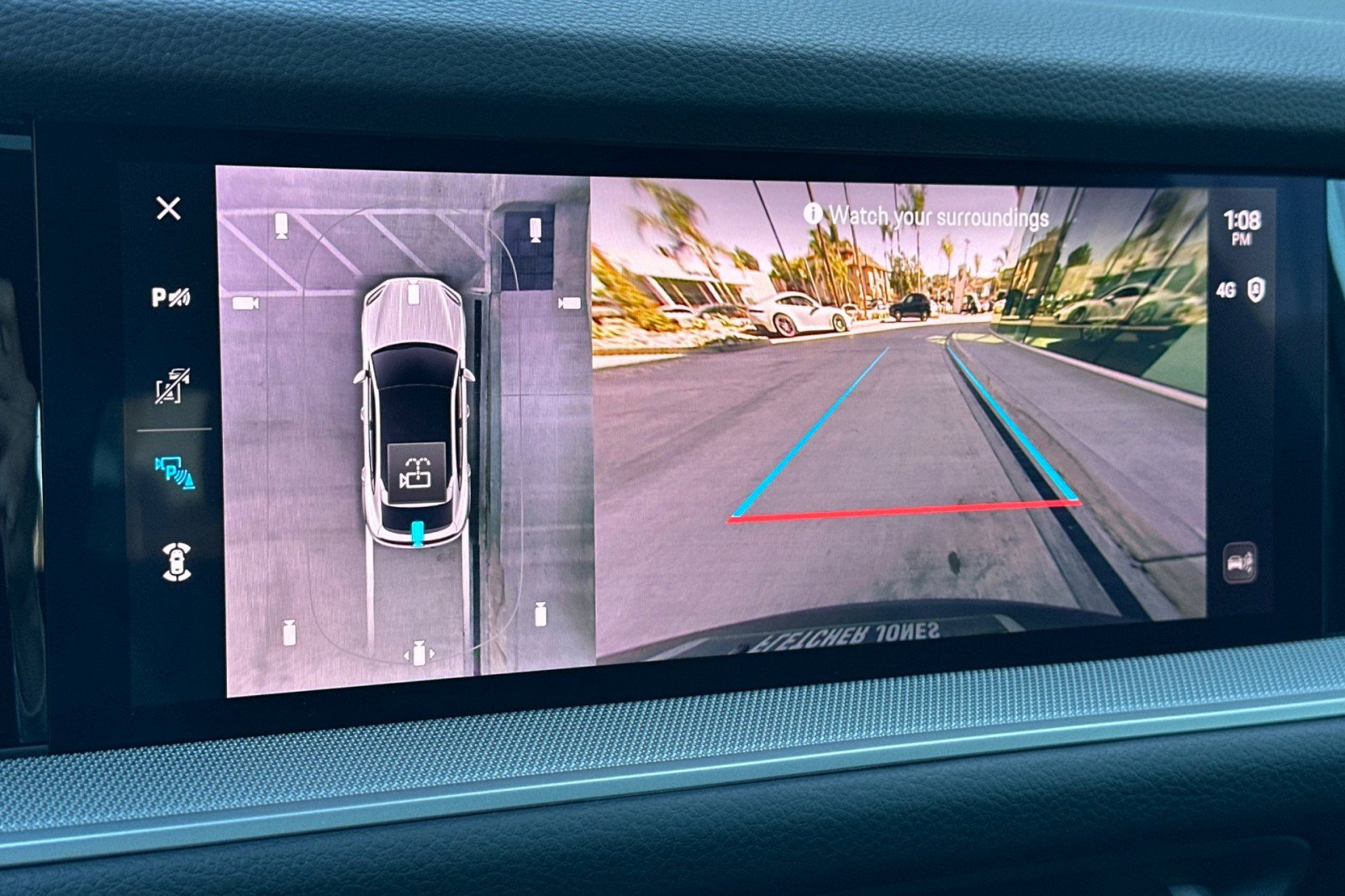 Used 2025 Porsche Cayenne Coupe image 20