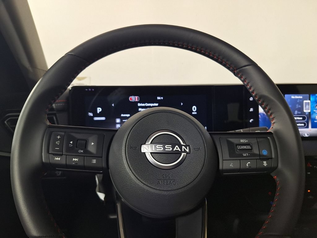 Used 2026 Nissan Kicks SR FWD image 18
