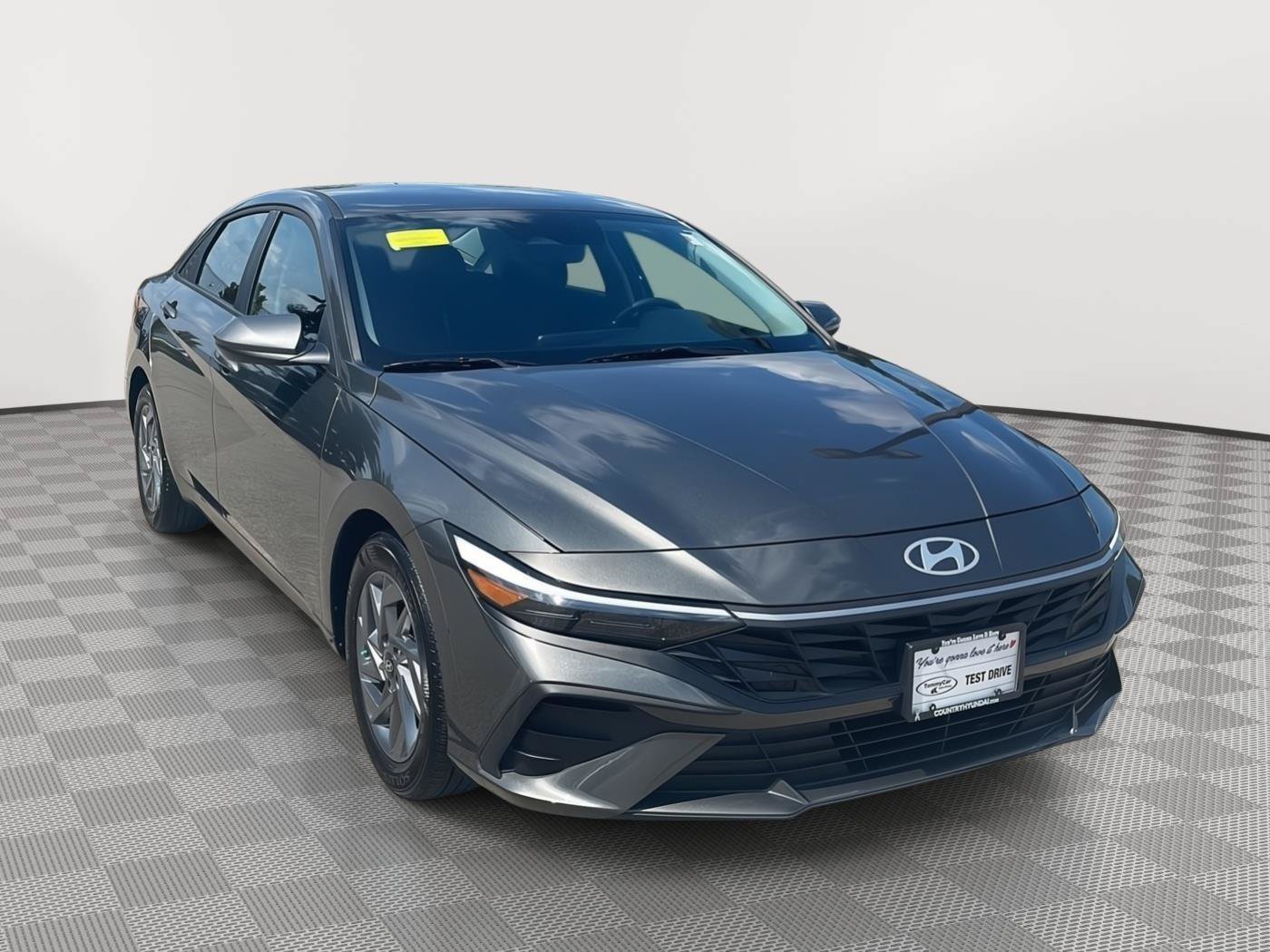 Certified 2024 Hyundai Elantra SEL FWD image 5