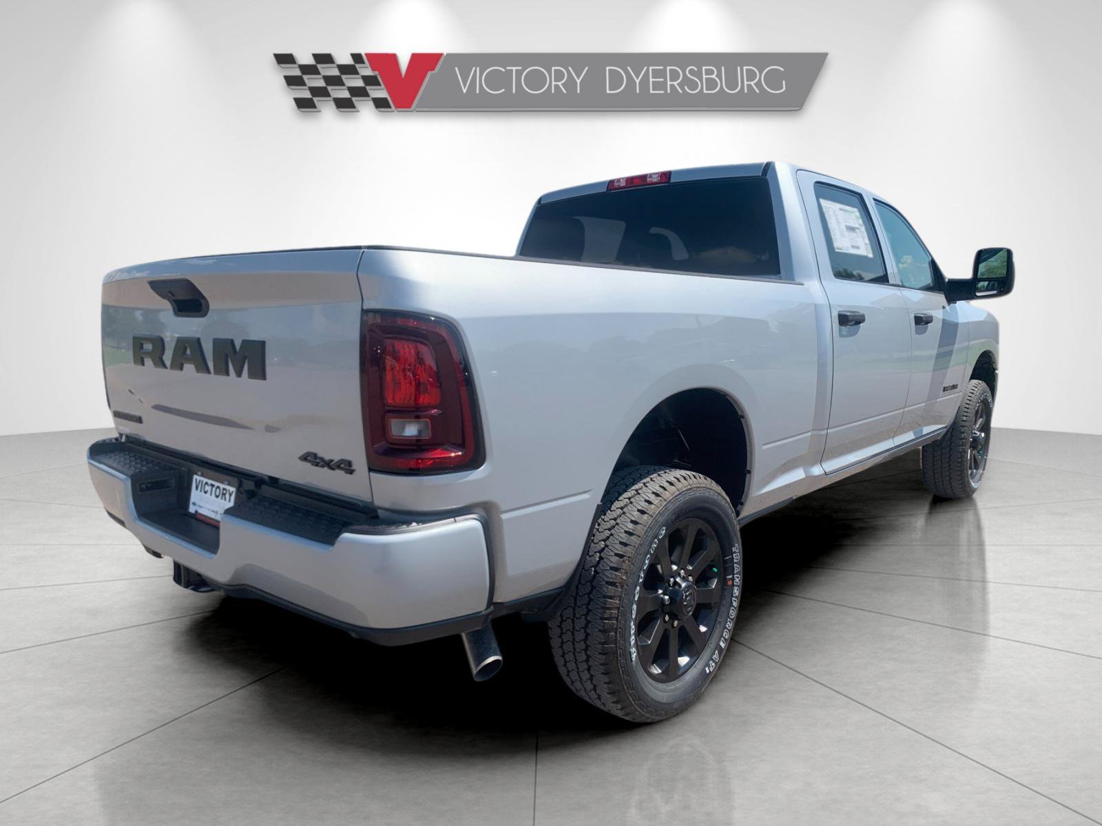 New 2026 RAM 2500 Big Horn AWD/4WD image 4