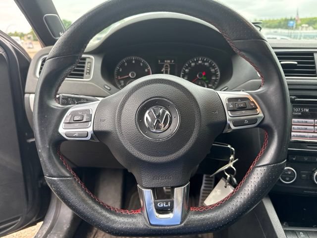 Used 2013 Volkswagen Jetta GLI FWD image 14