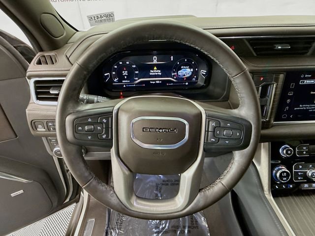 Used 2024 GMC Yukon XL Denali image 12