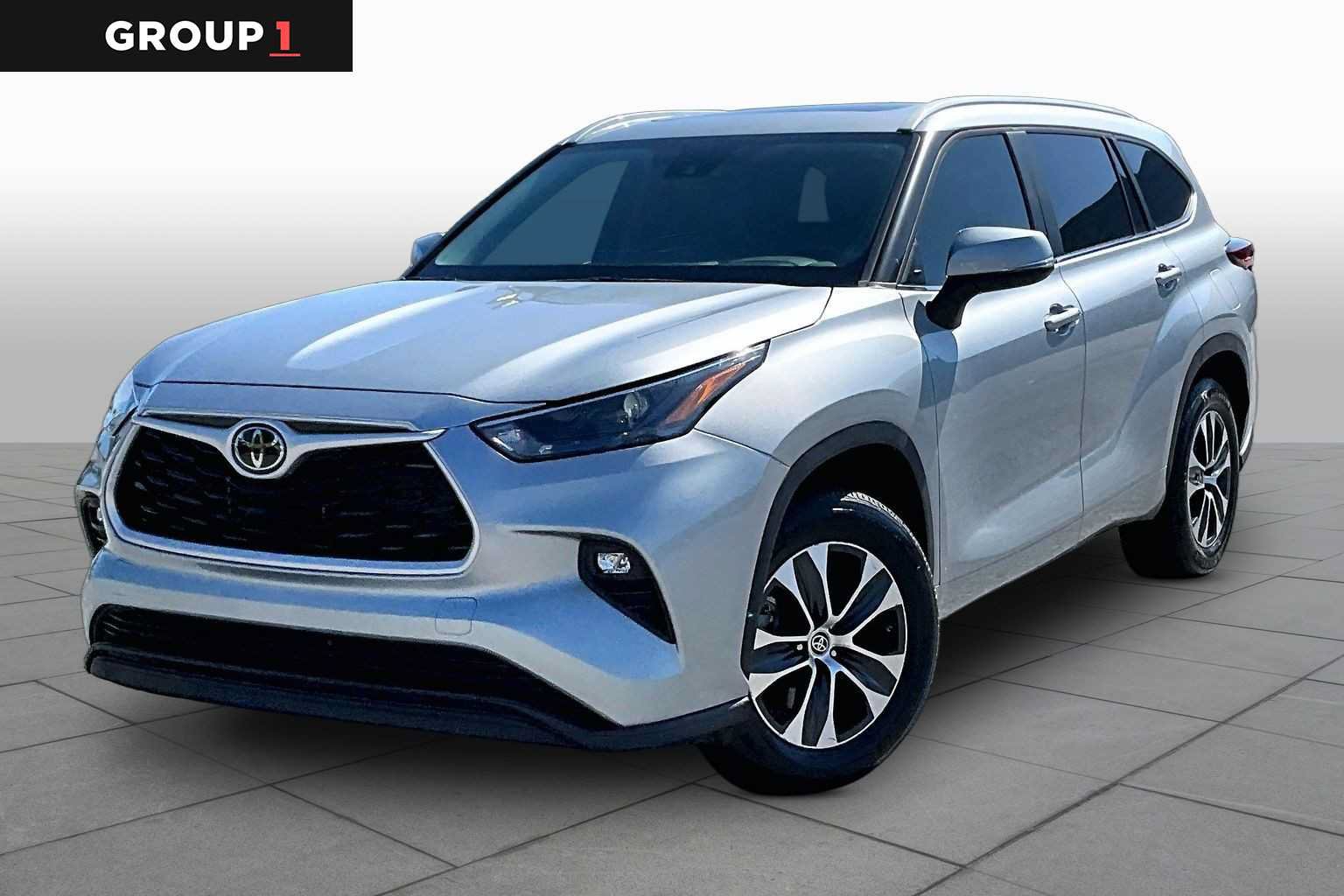 Used 2023 Toyota Highlander XLE