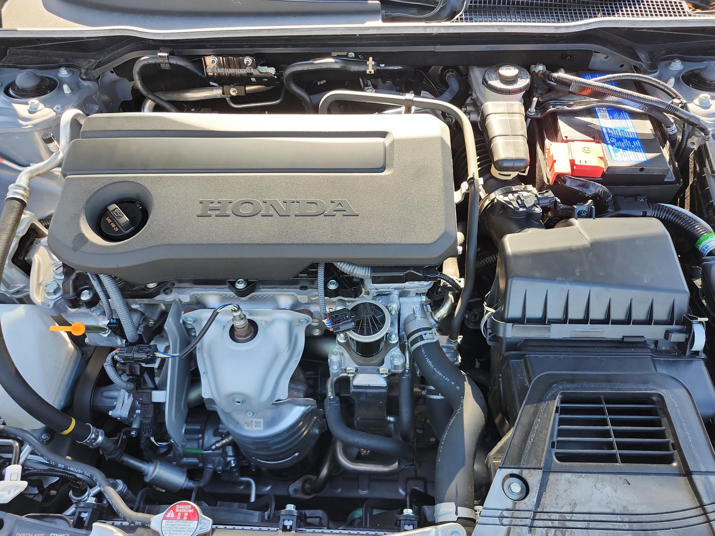 Used 2025 Honda Civic Sport image 25