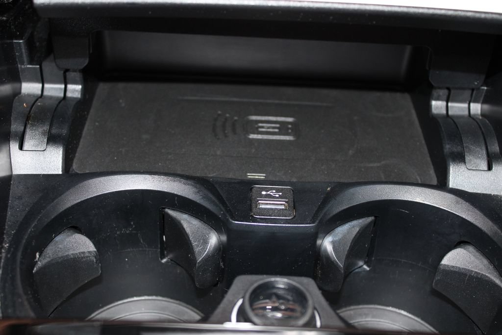 Used 2023 BMW 330i Sedan w/ Premium Package RWD image 43