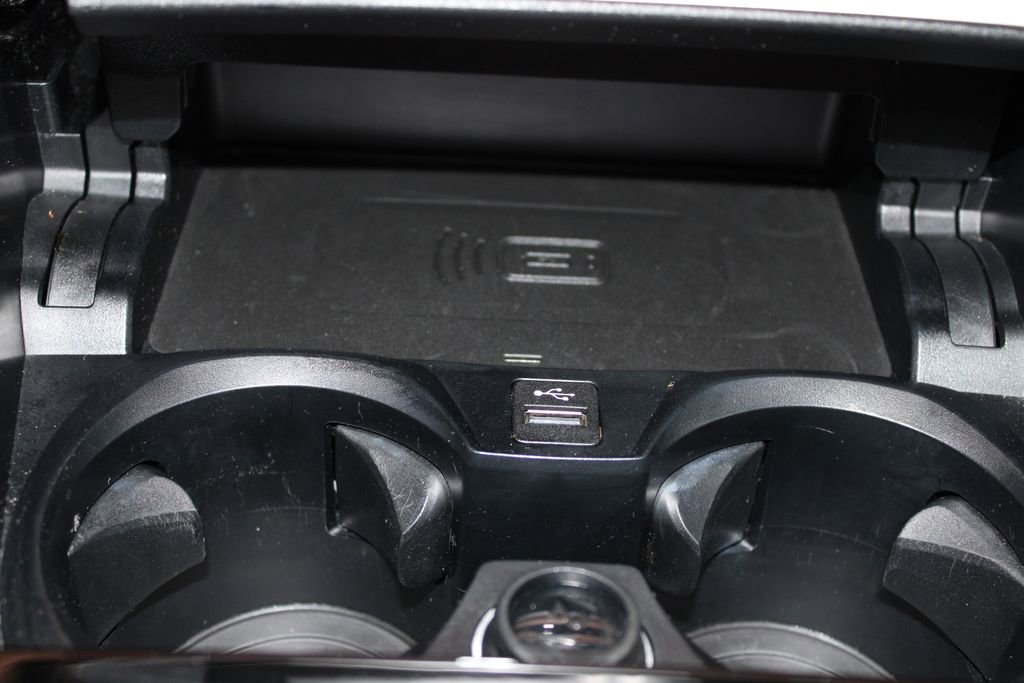 Used 2023 BMW 330i Sedan w/ Premium Package RWD image 43