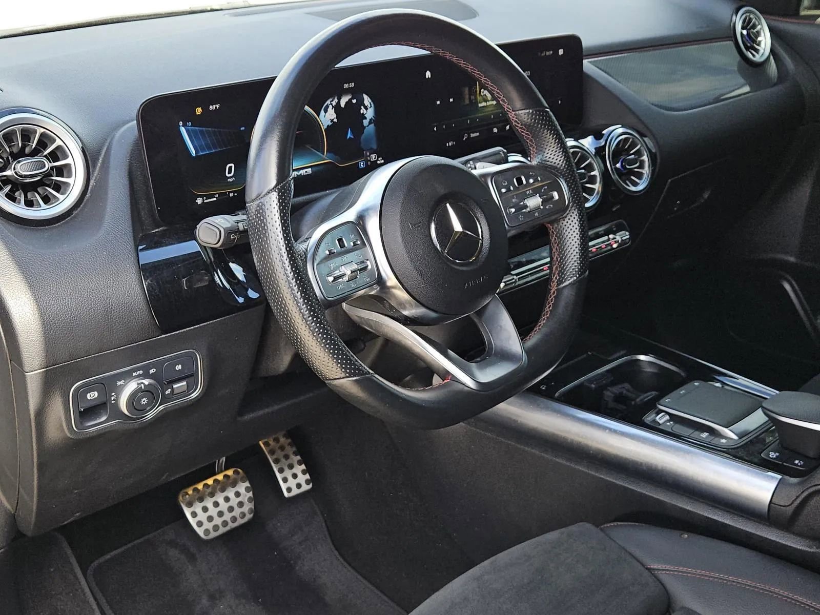 Used 2023 Mercedes-Benz GLA 45 AMG 4MATIC image 25