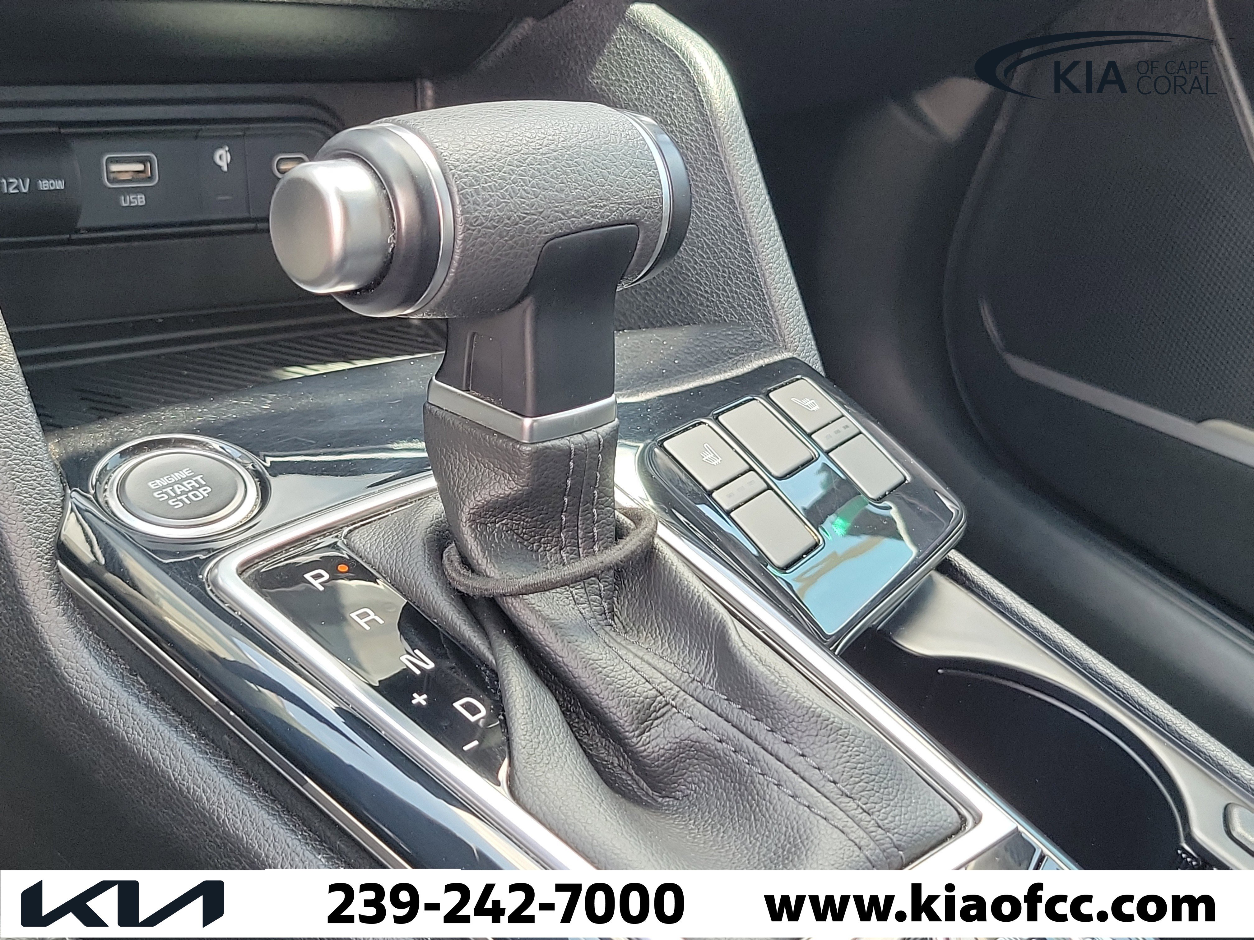 Certified 2025 Kia Sportage EX FWD image 31