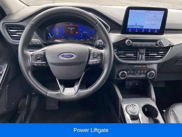 Used 2022 Ford Escape Titanium AWD/4WD image 7