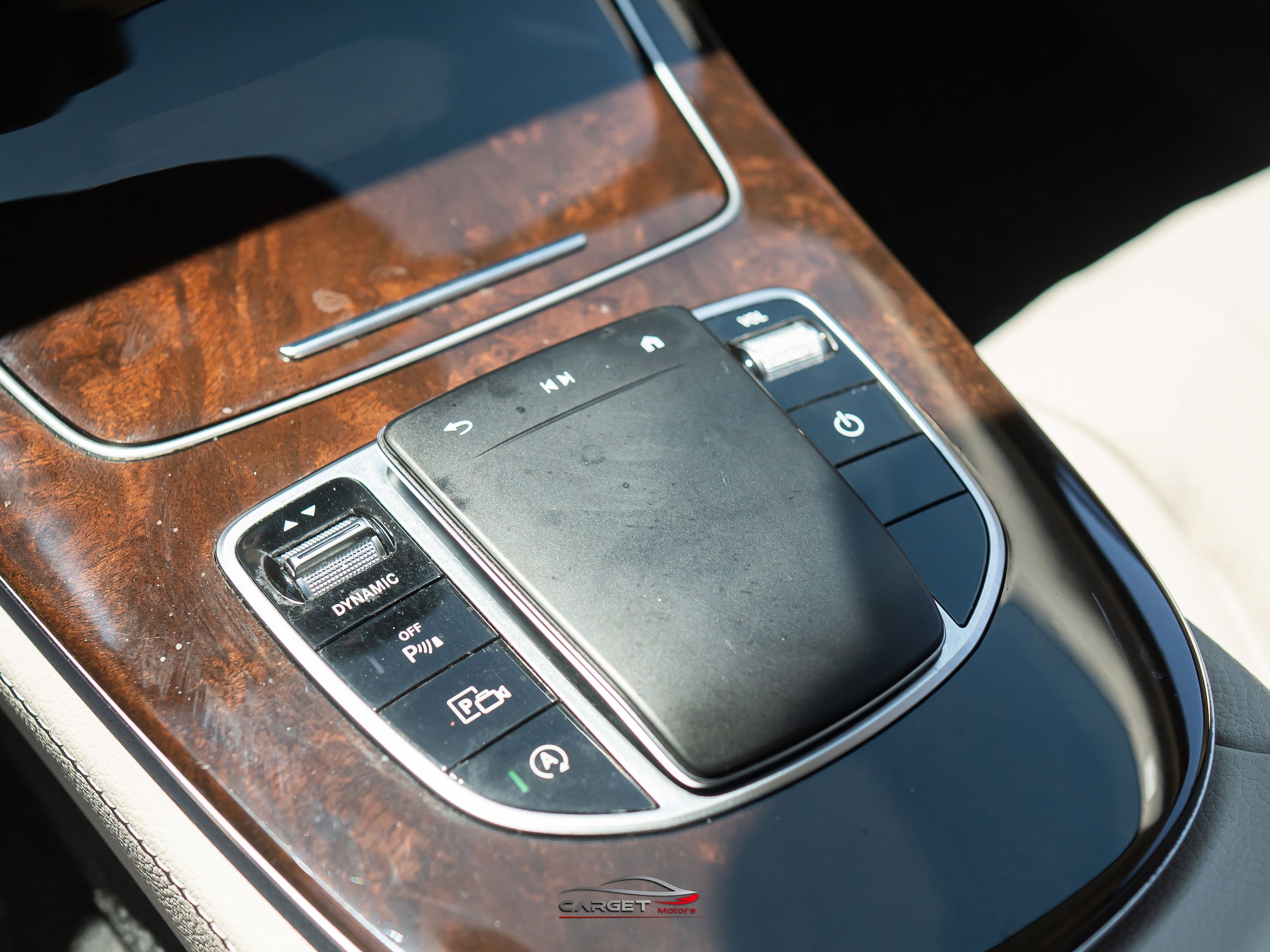 Used 2021 Mercedes-Benz E 350 4MATIC Sedan w/ Premium Package image 35