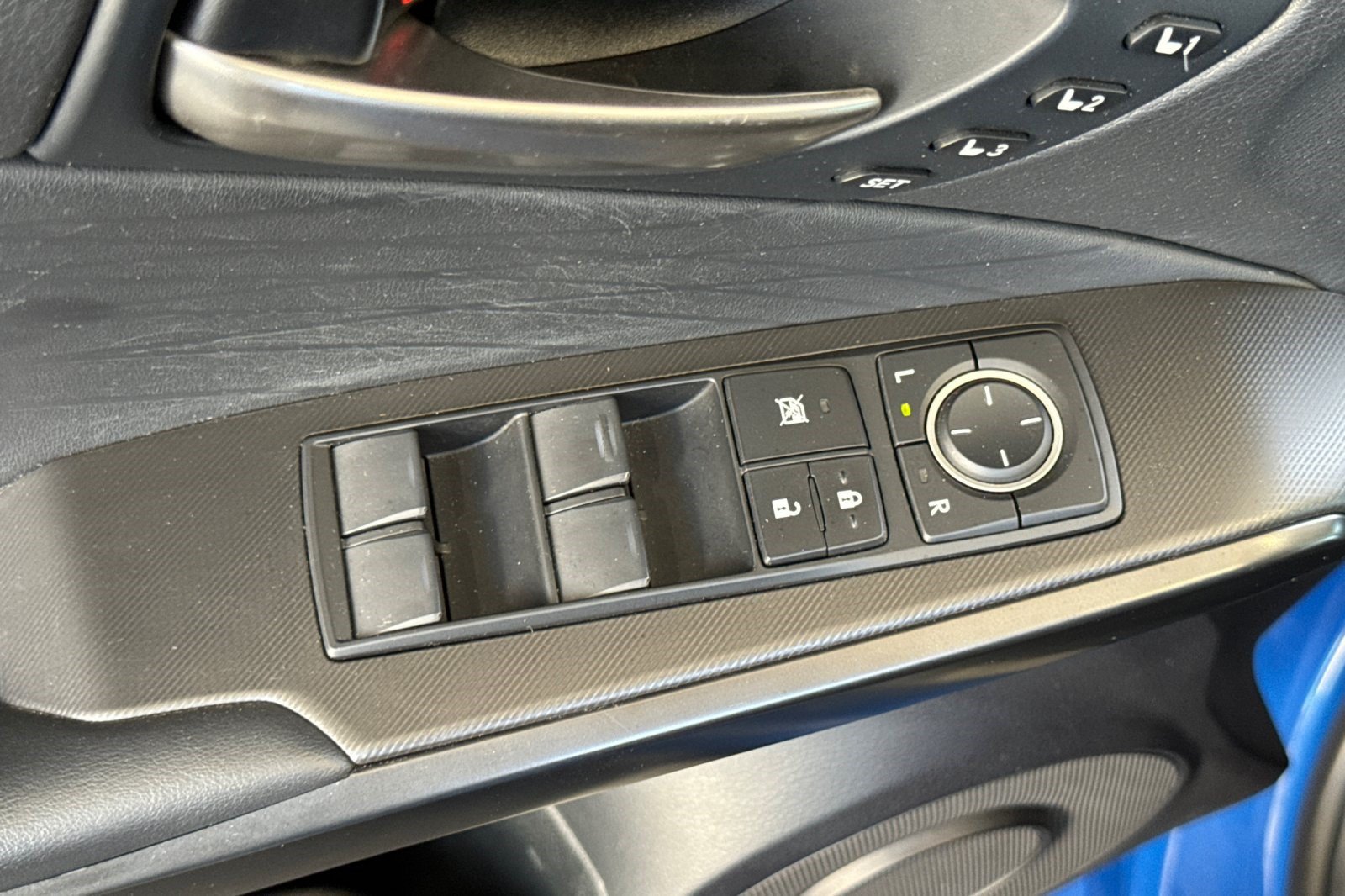Certified 2022 Lexus IS 350 F Sport w/ Navigation Package RWD image 13