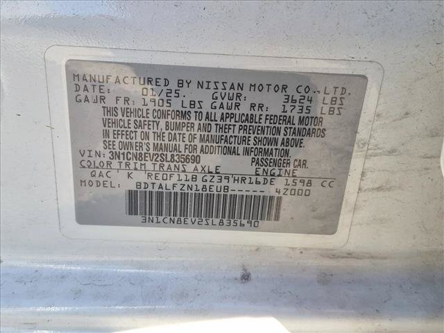 Used 2025 Nissan Versa SV FWD image 14