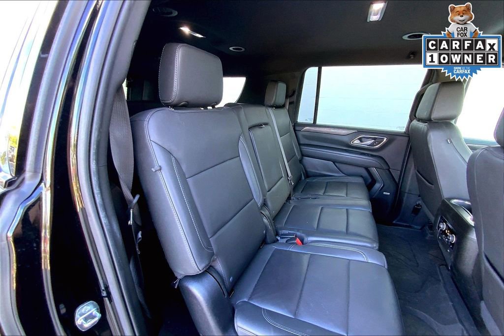 Used 2022 Chevrolet Suburban Z71 w/ Luxury Package AWD/4WD image 25