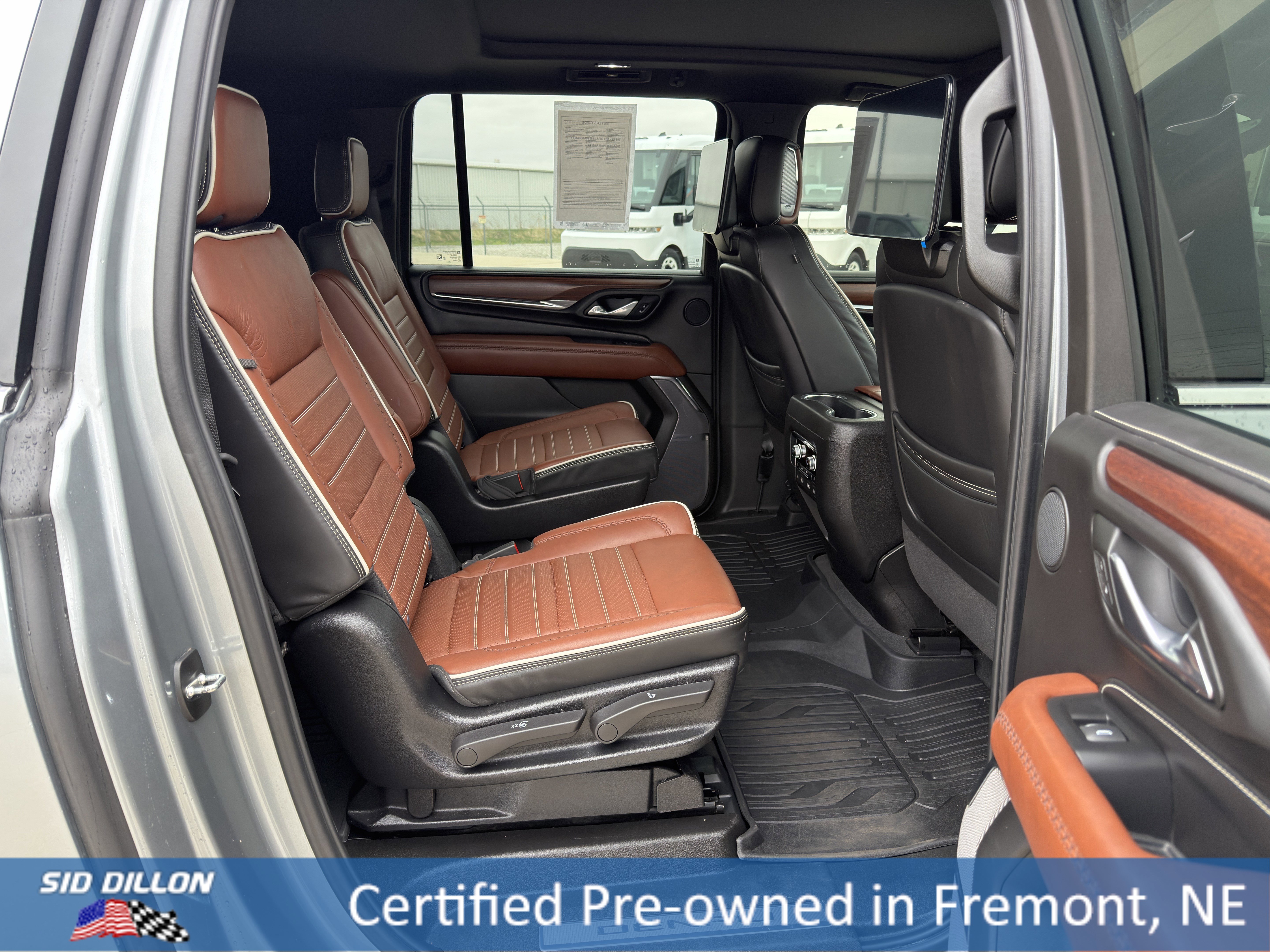 Certified 2024 GMC Yukon XL Denali Ultimate AWD/4WD image 21
