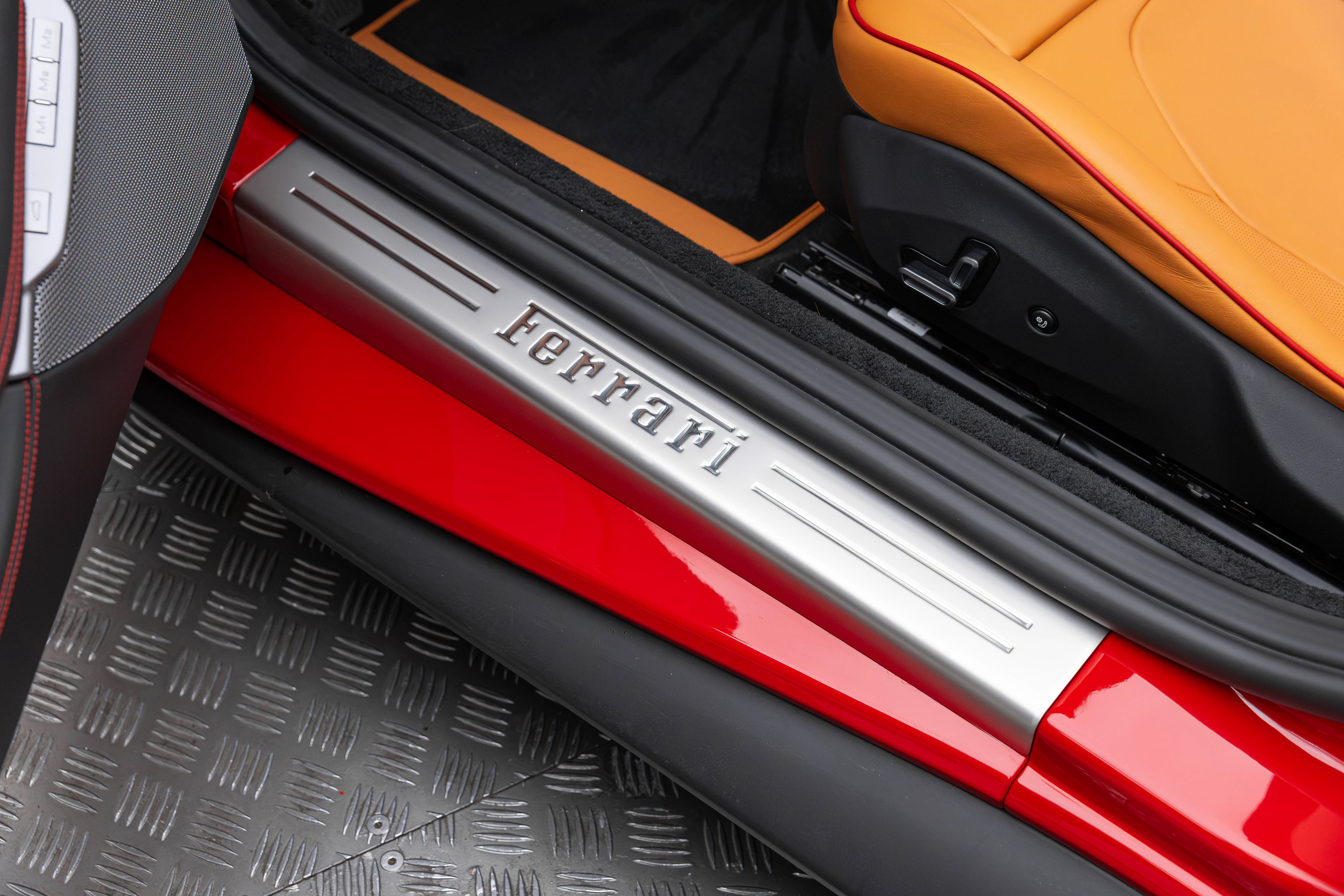 Used 2022 Ferrari Portofino M RWD image 22